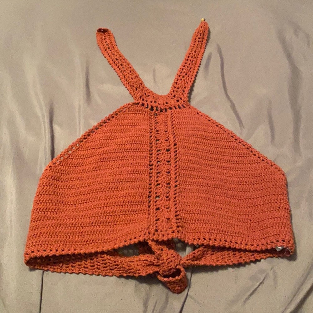 American eagle size m crop top